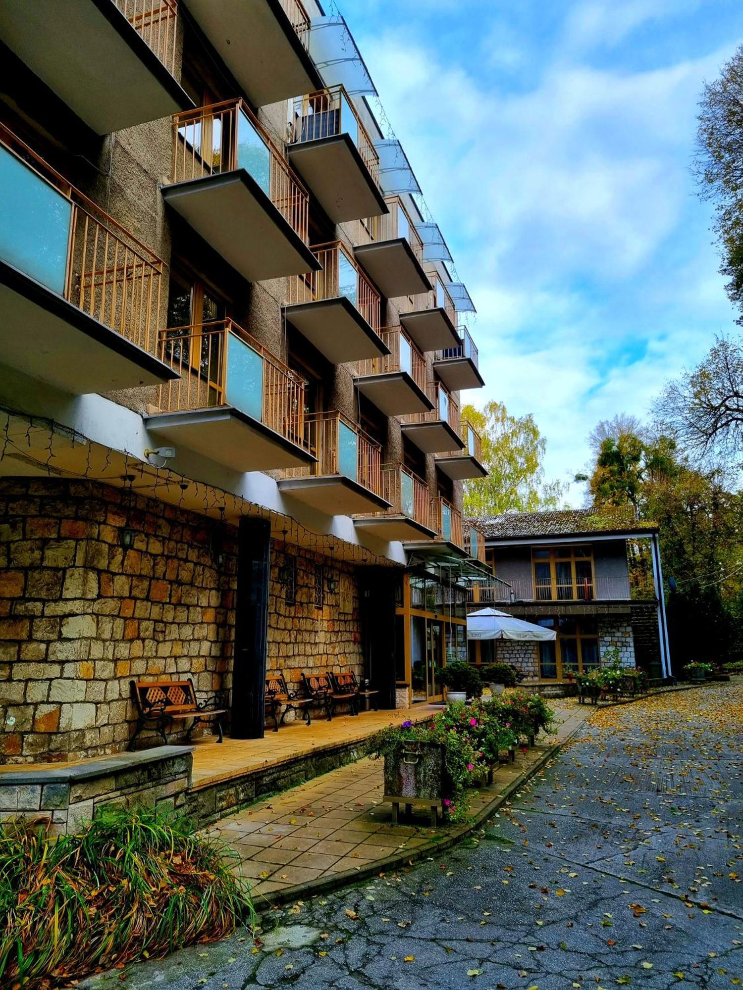 Hotel Dom Pracy Tworczej Kazimierz Dolny Exterior foto